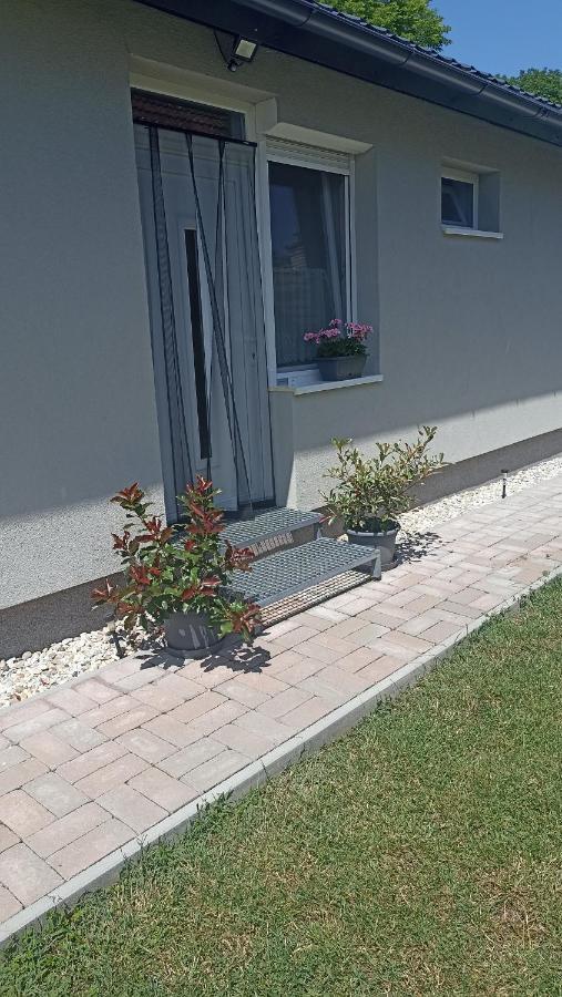 Sueni Apartman Ordacsehi Εξωτερικό φωτογραφία